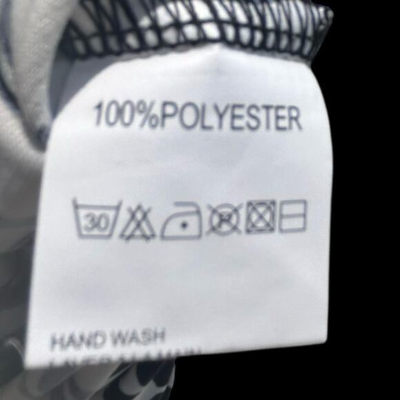 Grifflin Paris Size Medium Black and White Maxi Eastern Patterned Women's Dress - Picture 11 of 13